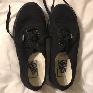 Vans in black